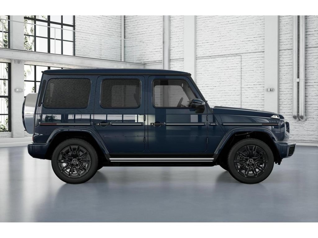 New 2027 MANUFAKTUR Dark Blue Non-Metallic Mercedes-Benz G 580 image 44