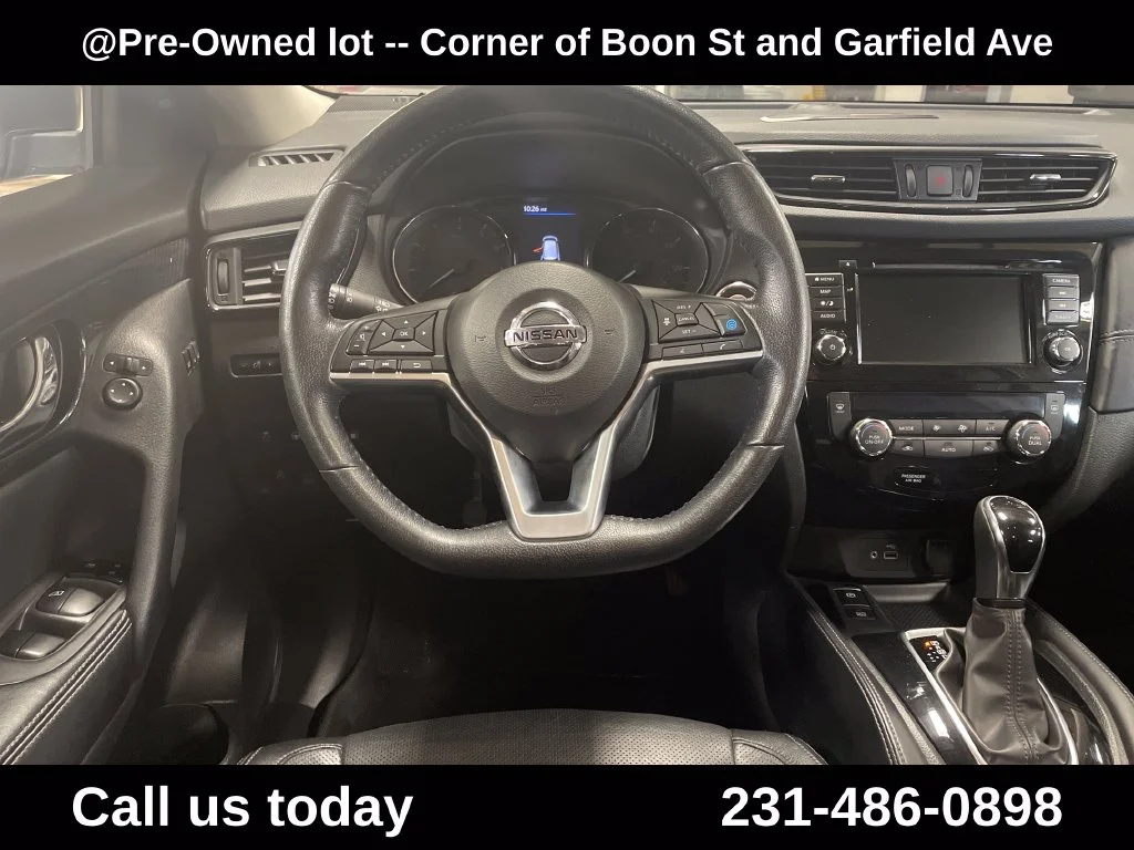Used 2019 Gray Nissan SL image 19