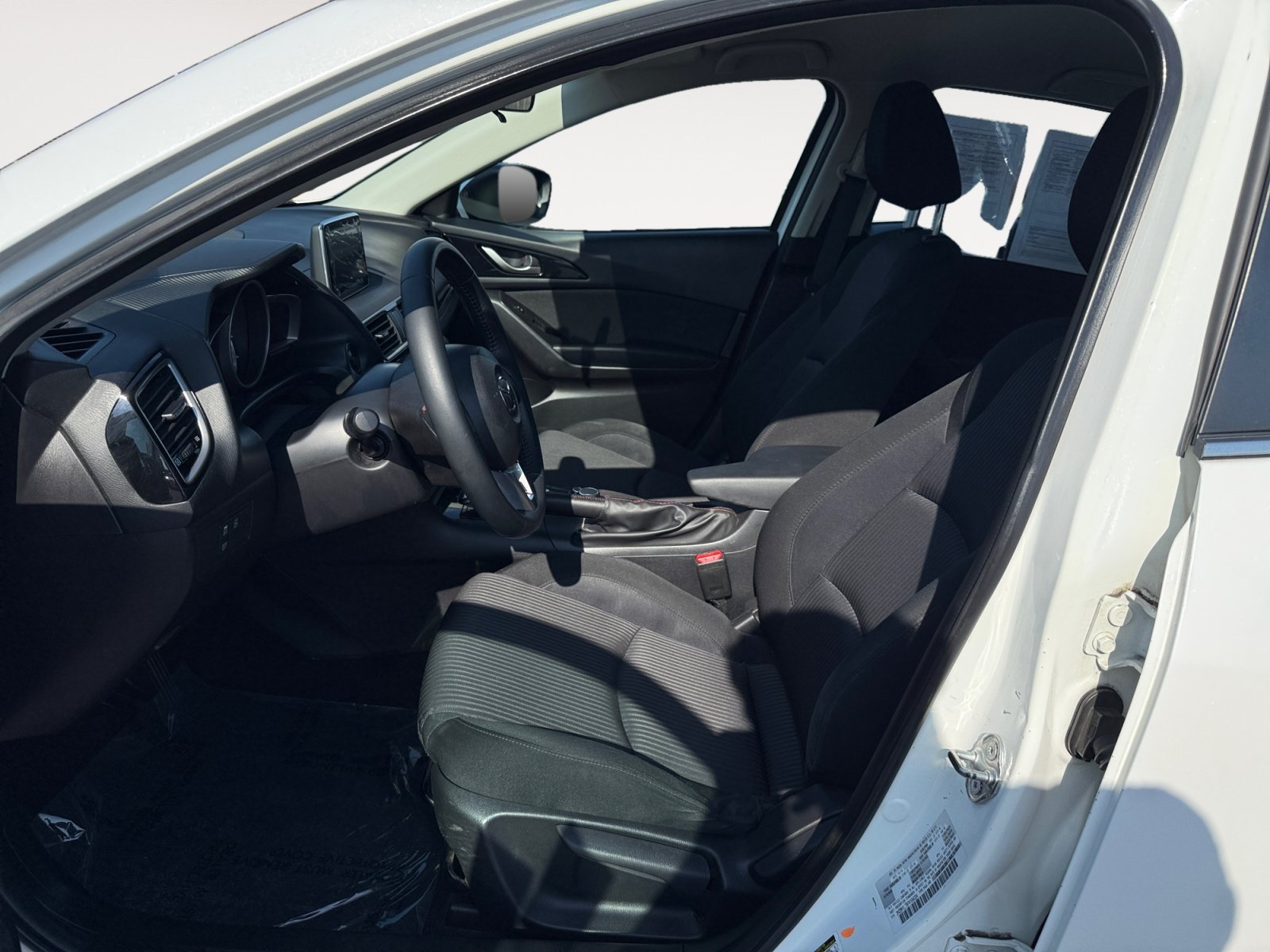 Used 2015 Snowflake White Pearl Mazda i Touring image 10