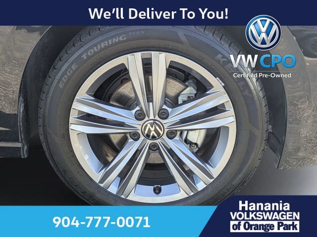 Certified Used 2024 Black Volkswagen 1.5T SE image 11