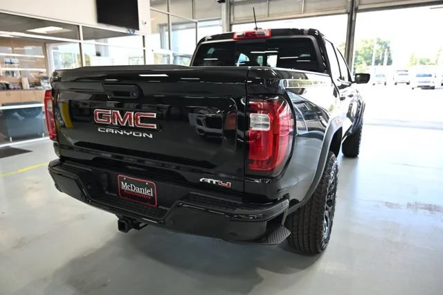 2026 GMC Canyon AT4 - Photo 5
