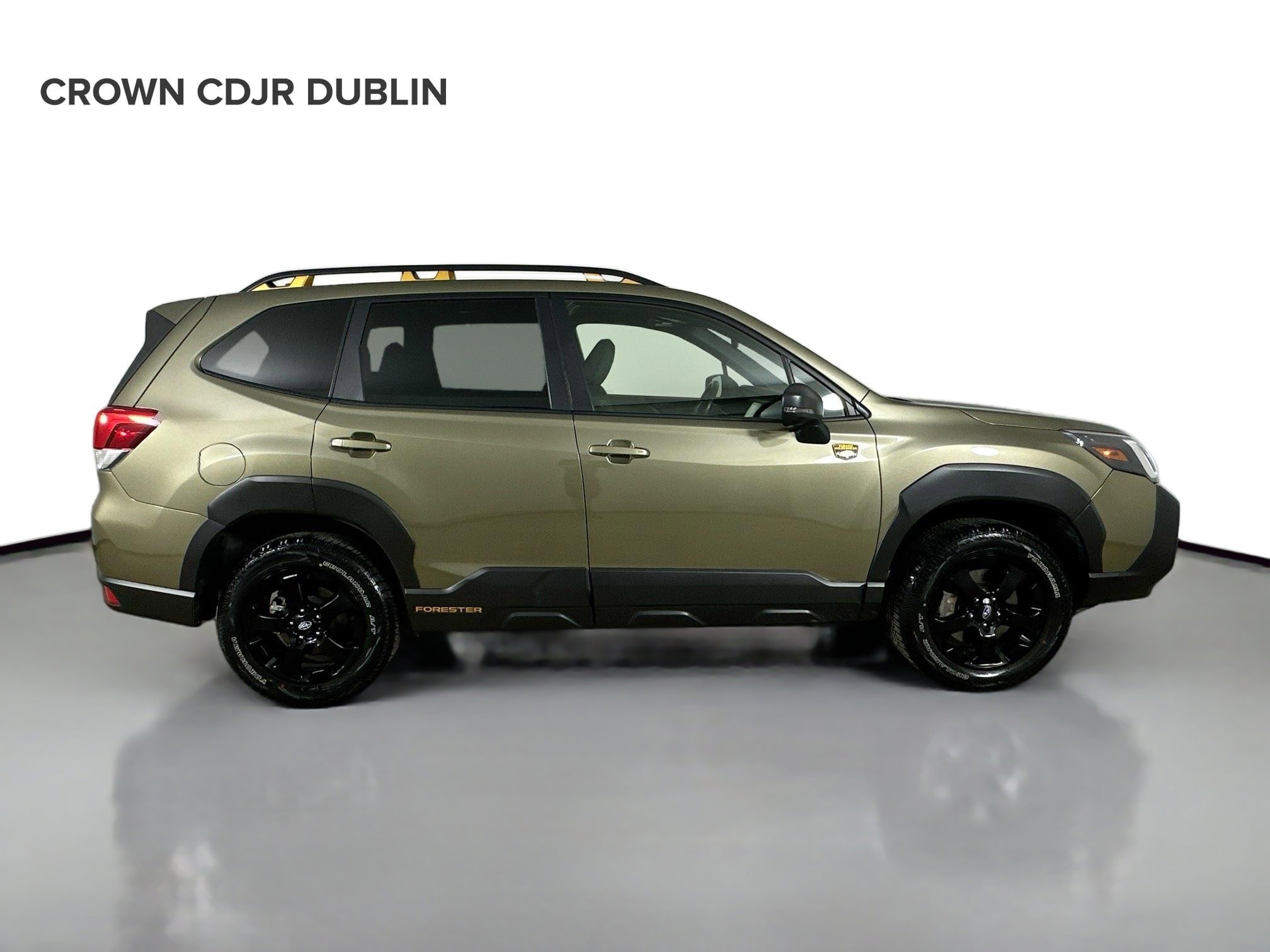Used 2025 Autumn Green Metallic Subaru Wilderness image 4