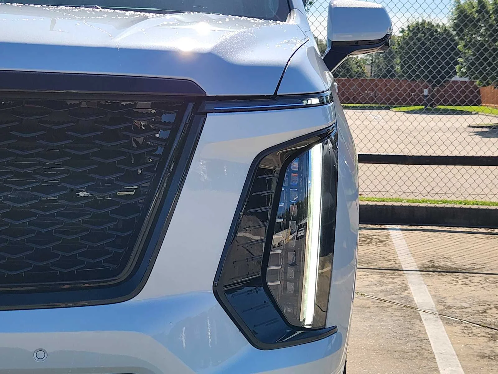 New 2026 Vibrant White Tricoat Cadillac Platinum Sport image 6