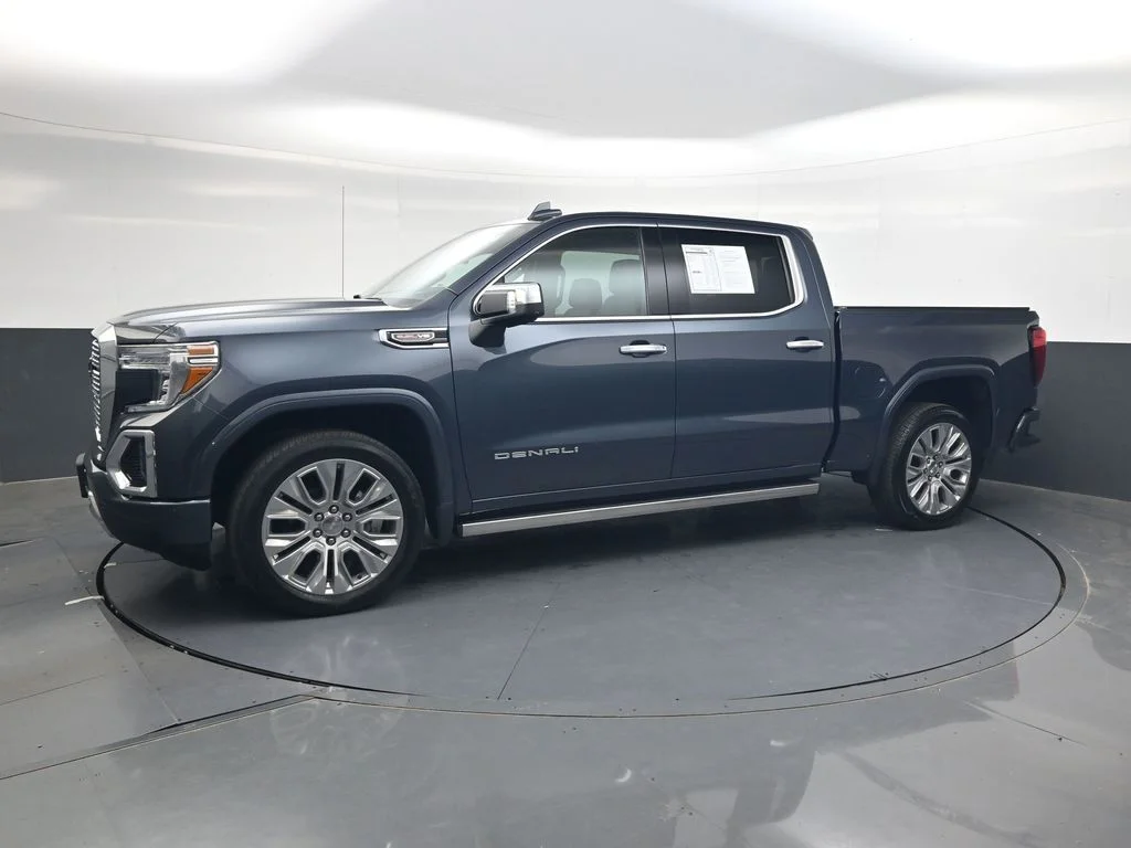 Used 2022 Blue GMC Denali image 13