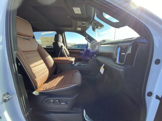 New 2026 Glacier White Tricoat GMC Denali Ultimate image 26
