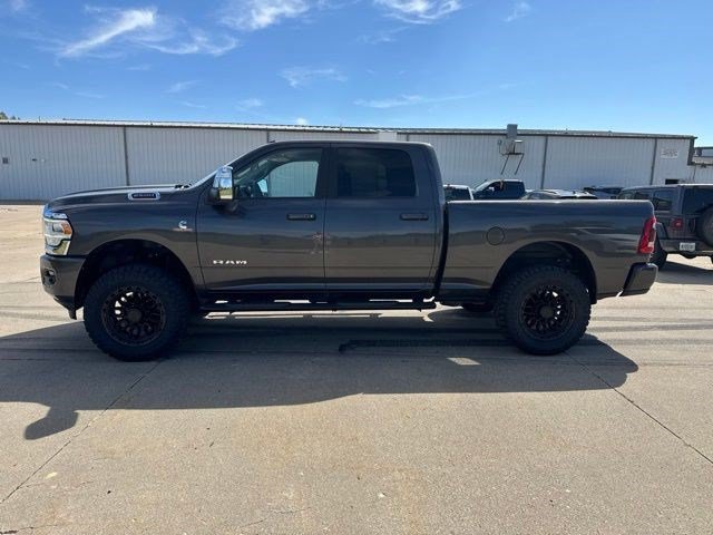 Used 2024 Granite Crystal Metallic Clearcoat Ram Laramie image 4