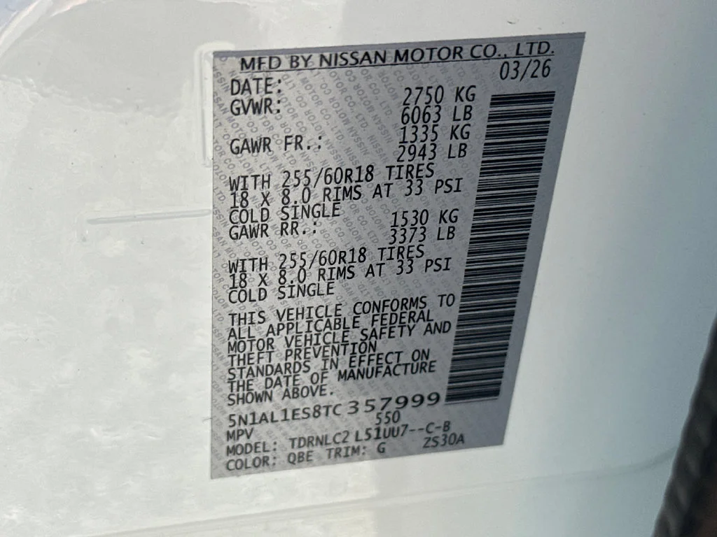 Certified Used 2026 White INFINITI PURE image 35