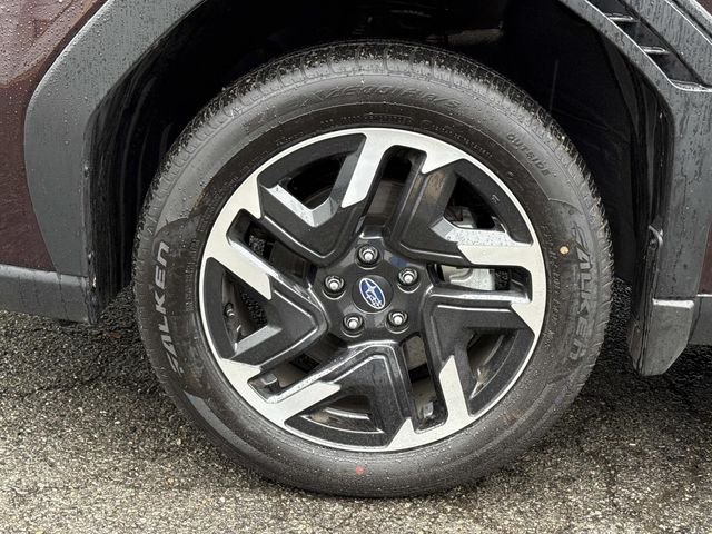 Used 2026  Subaru Limited image 13
