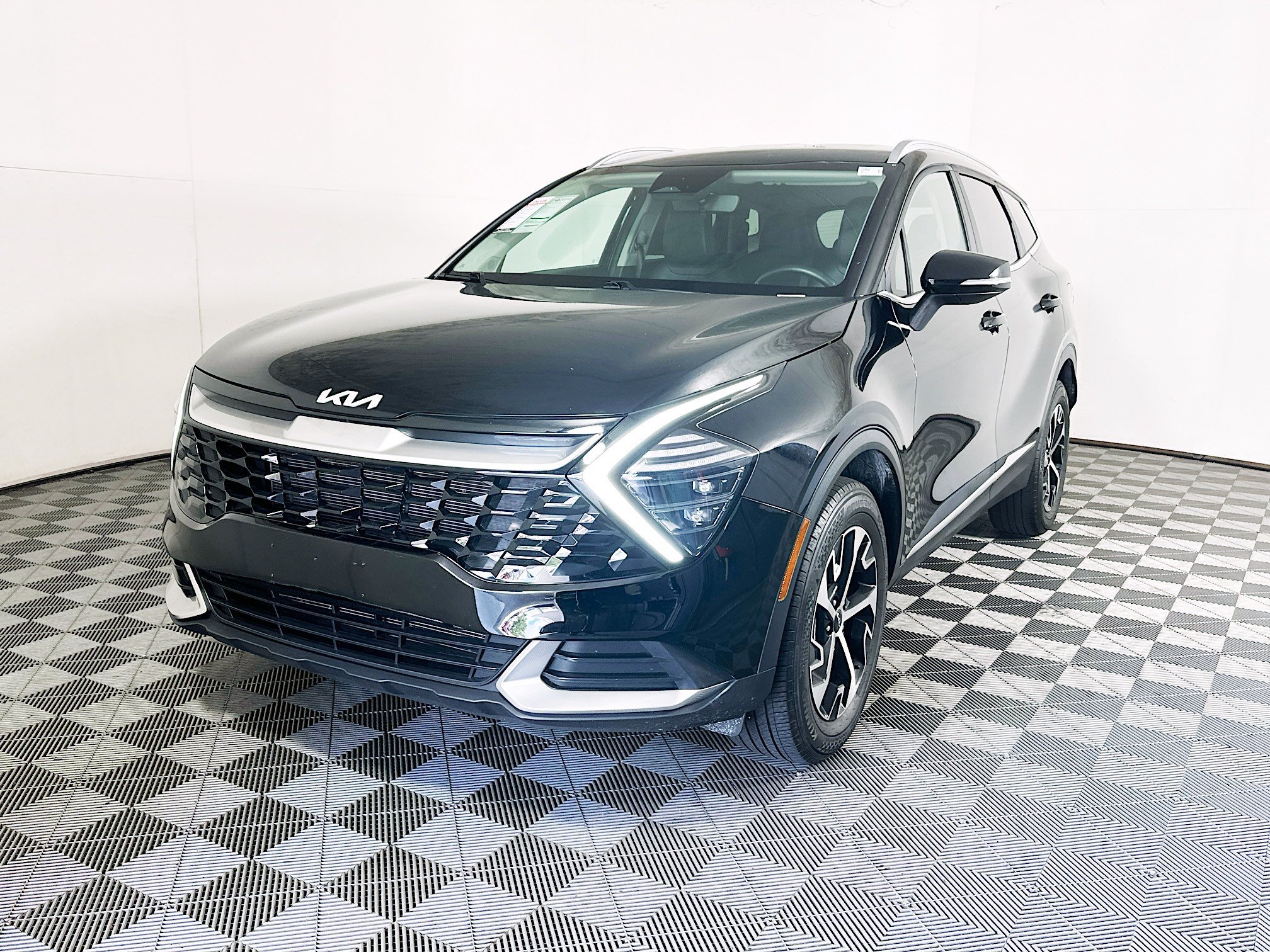 Used 2024 Ebony Black Kia EX image 7