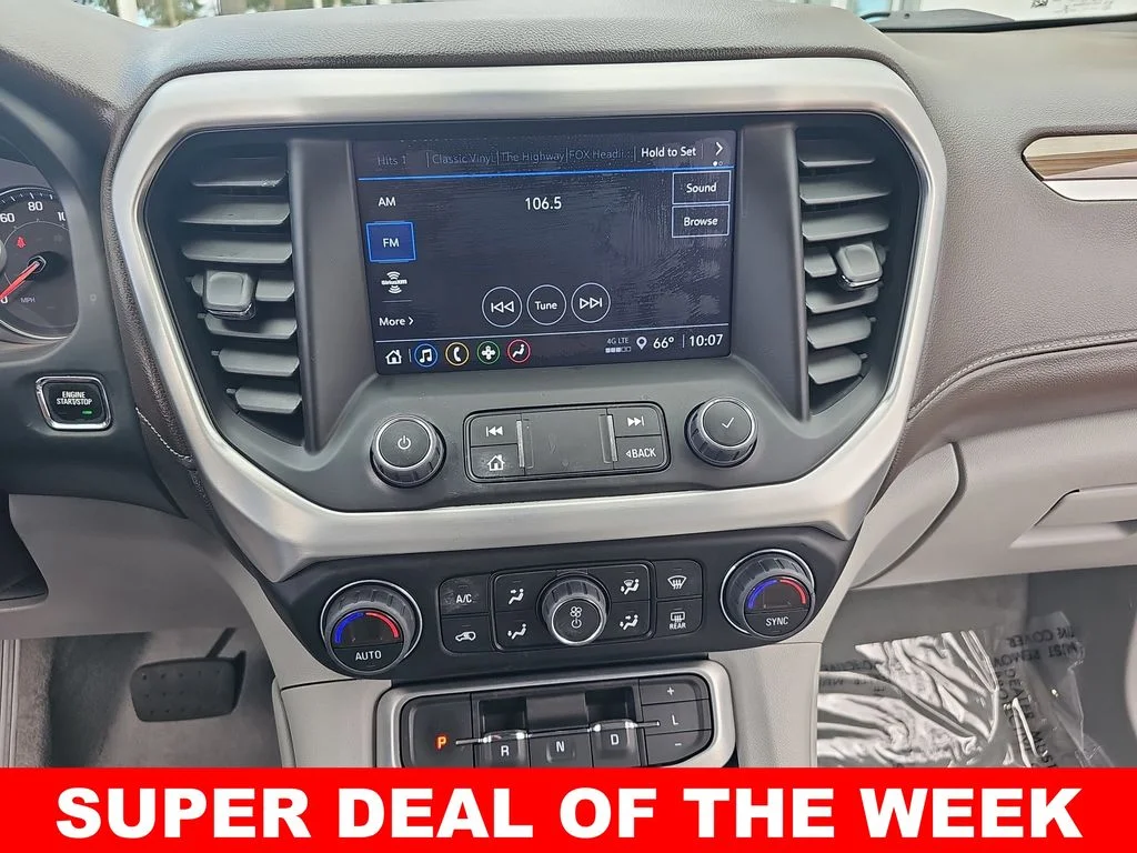 Used 2023 Gray GMC SLE image 21