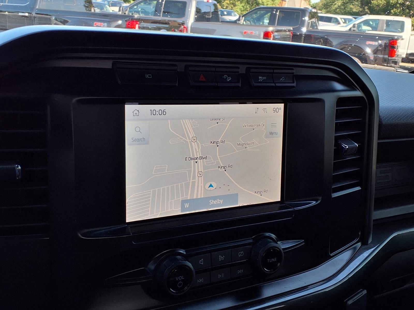 Used 2022 Gray Ford XL image 23