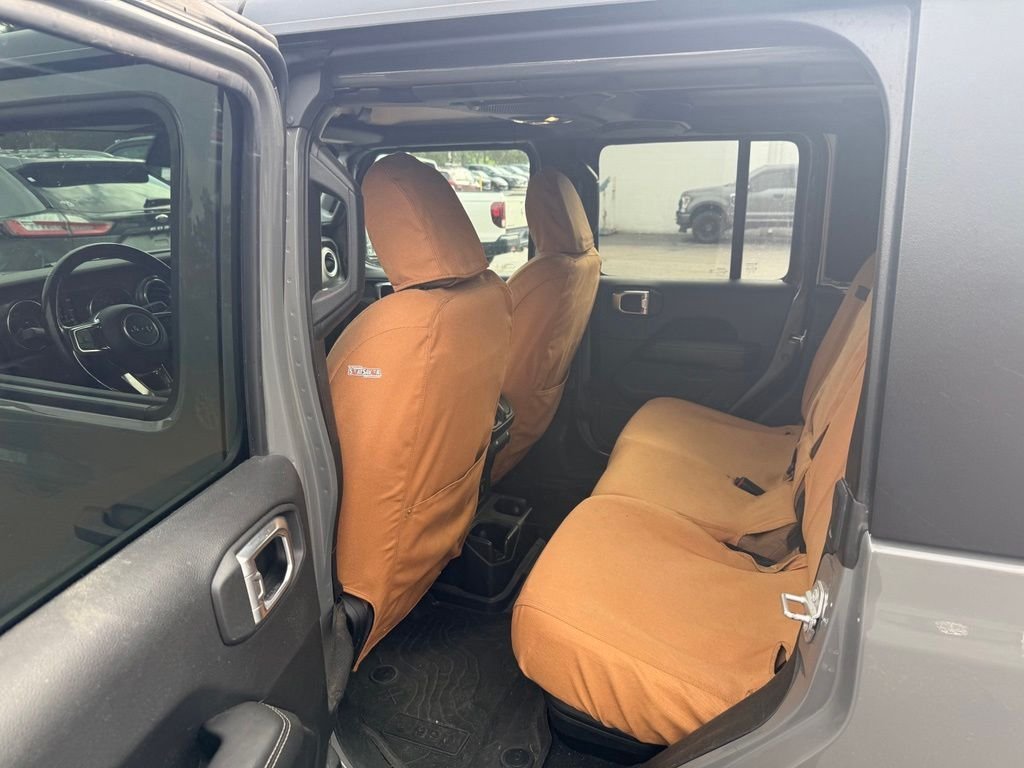 Used 2021 Gray Jeep Rubicon image 6