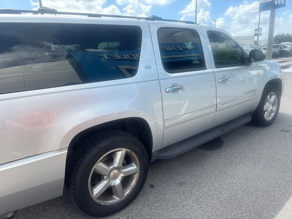 Used 2014 Silver Chevrolet LTZ image 5