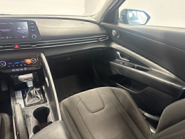 Used 2022 Gray Hyundai SEL image 20