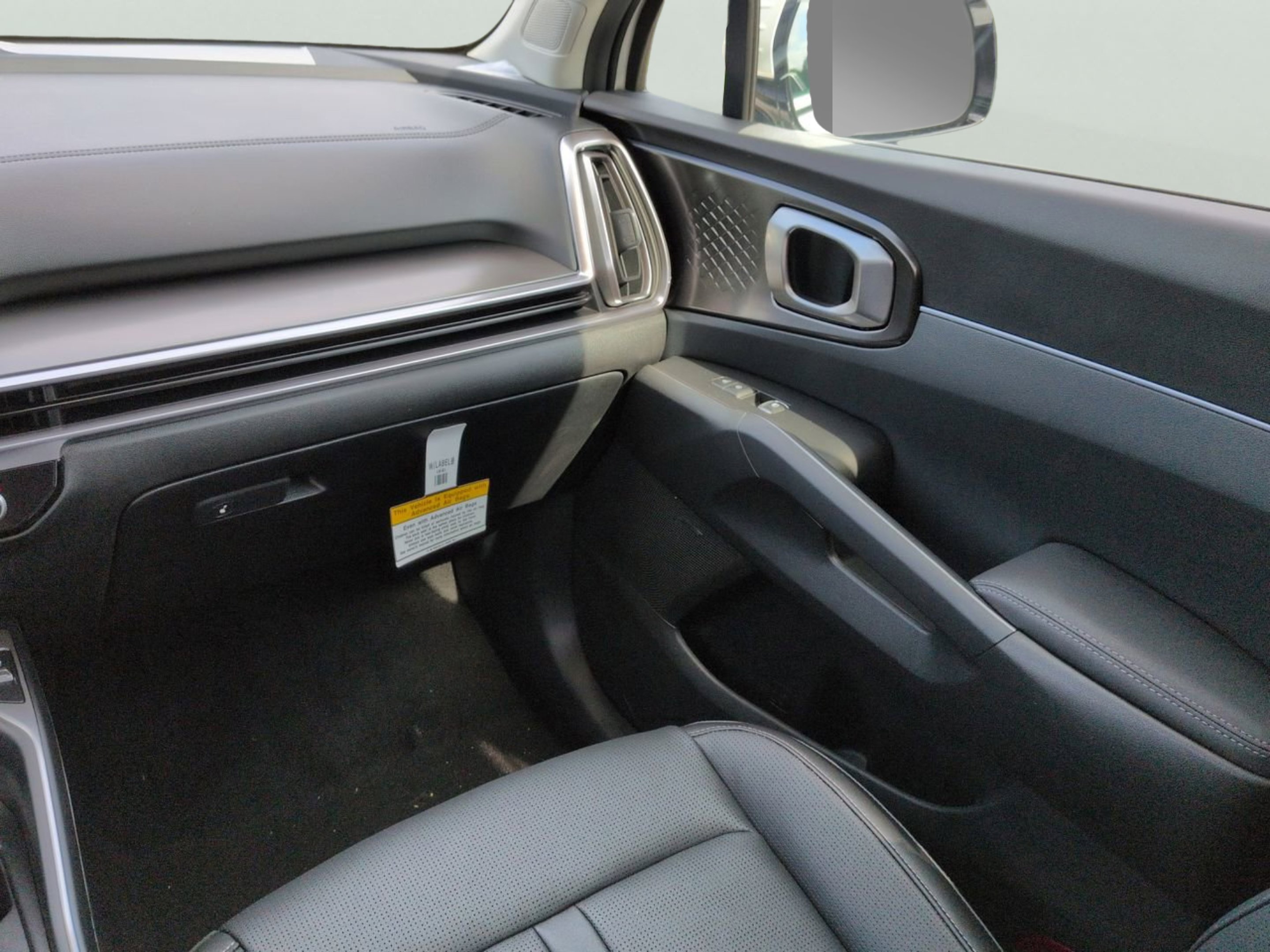 New 2026 Snow White Pearl Kia EX image 16