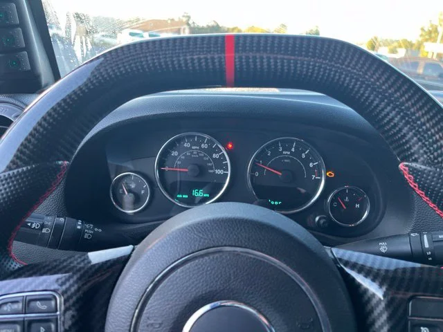 Used 2016  Jeep Unlimited Sport image 21