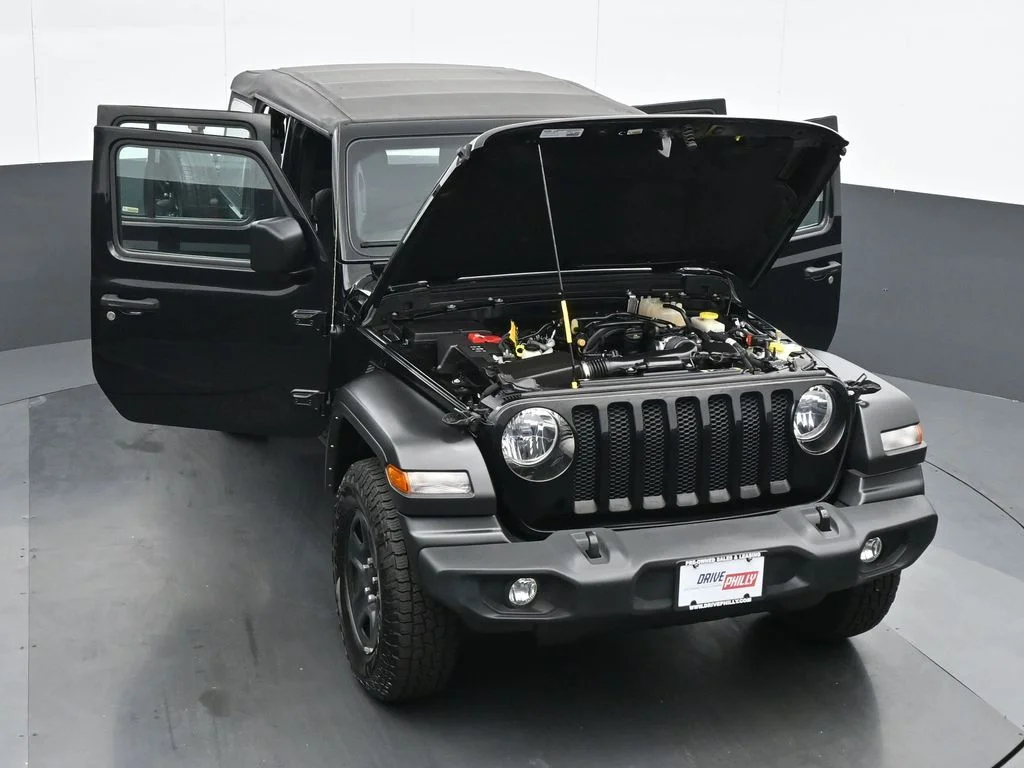 Used 2022 Black Jeep Unlimited Sport image 33