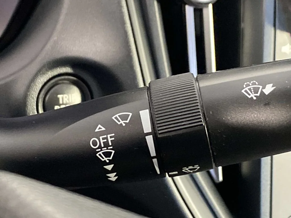 Used 2023 Gray Metallic Subaru Base image 18