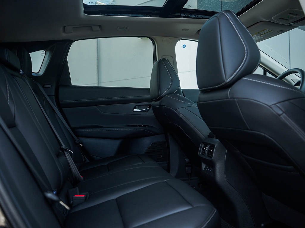 2025 Nissan Murano SL - Photo 13