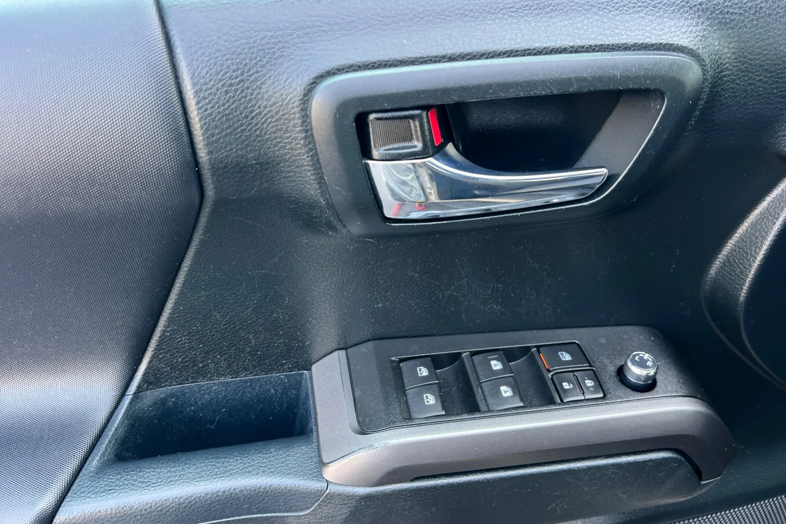 Used 2017 Quicksand Toyota TRD Off Road image 10