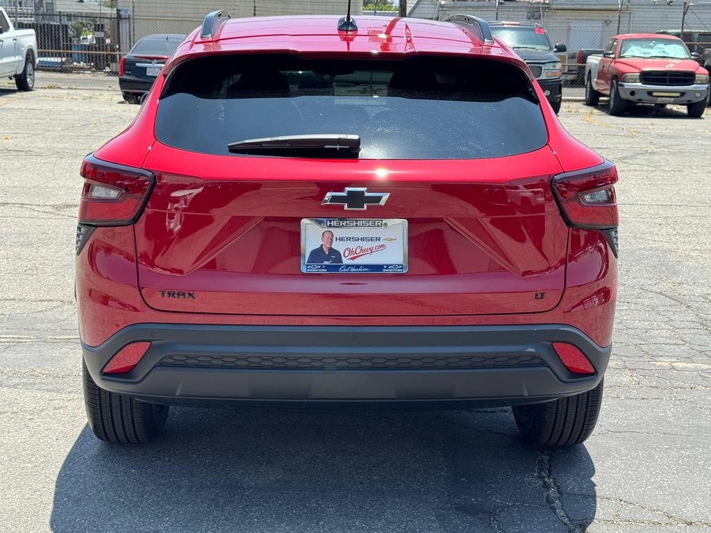 2026 Chevrolet Trax LT - Photo 5