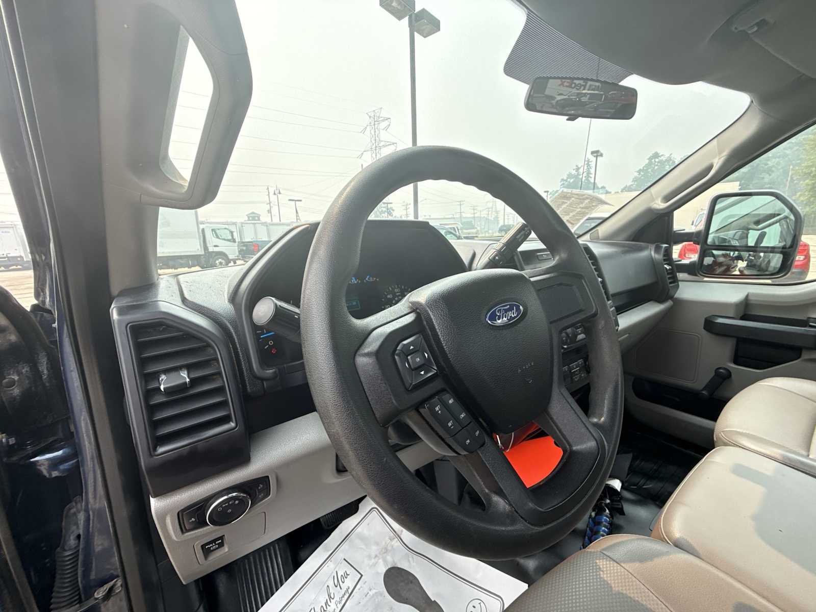 Used 2017 Blue Ford XL image 10