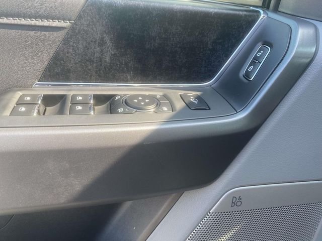 New 2026 Agate Black Metallic Ford XLT image 15