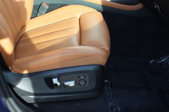 Used 2022 Blue BMW xDrive40i image 38