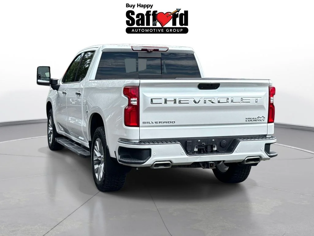 Used 2020 Beige Chevrolet High Country image 5