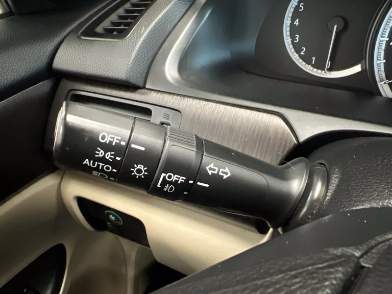 Used 2014  Honda EX image 21