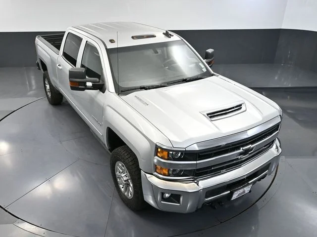 Used 2019 Silver Chevrolet LT image 53