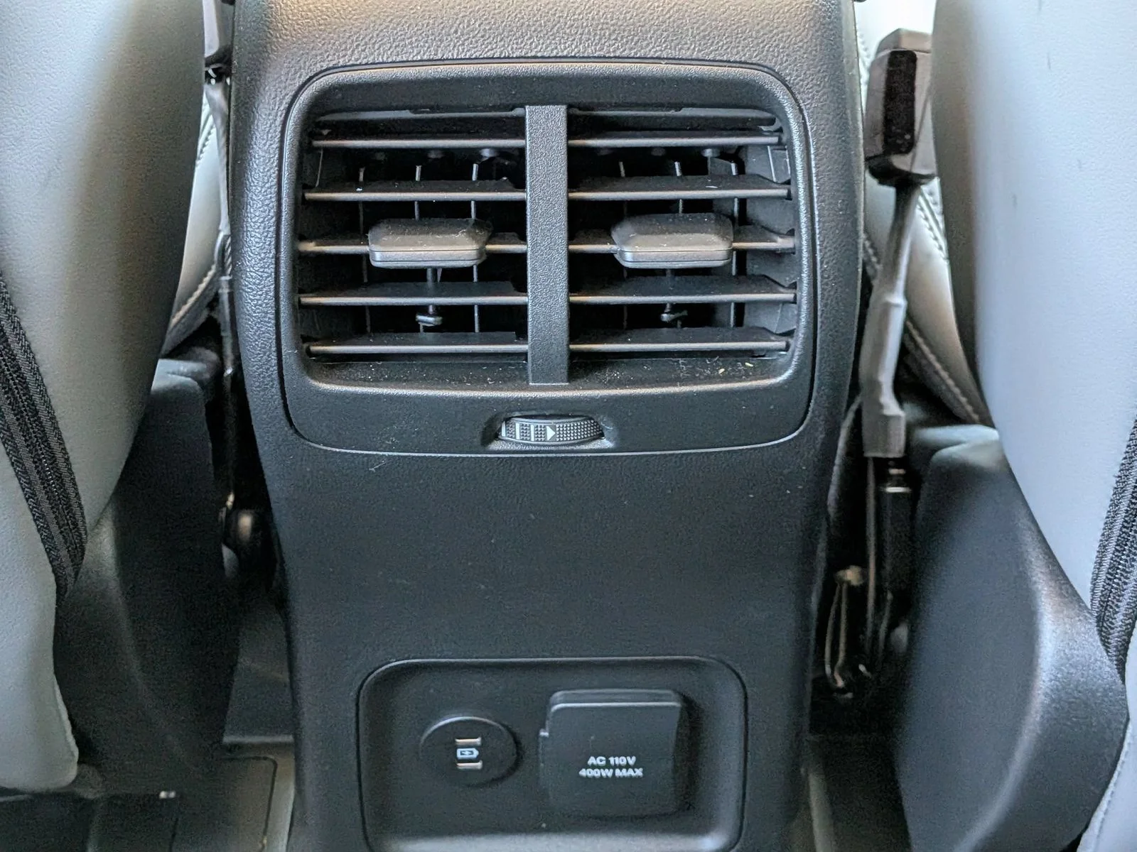 New 2026 Oxford White Ford Badlands® image 25