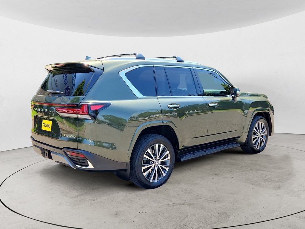 Used 2024 Green Lexus 600 Premium image 5