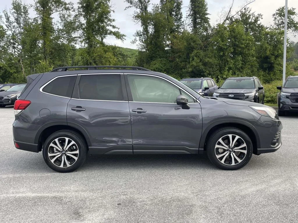 Used 2023 Magnetite Gray Metallic Subaru Limited image 31