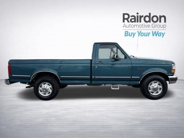 Used 1995 Green Ford XL image 8