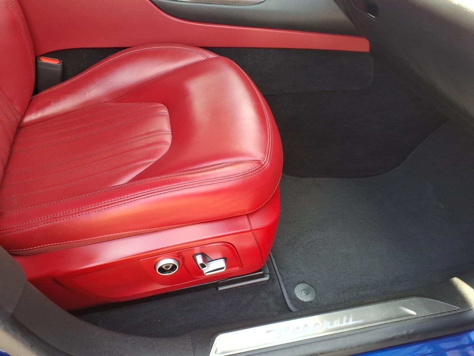 Used 2022 Blu Emozione Metallic Maserati Modena image 20