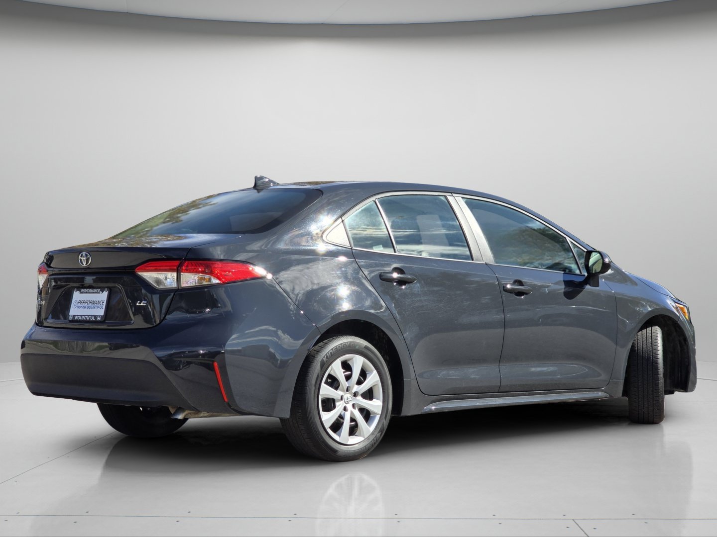 Used 2025 Underground Toyota LE image 24