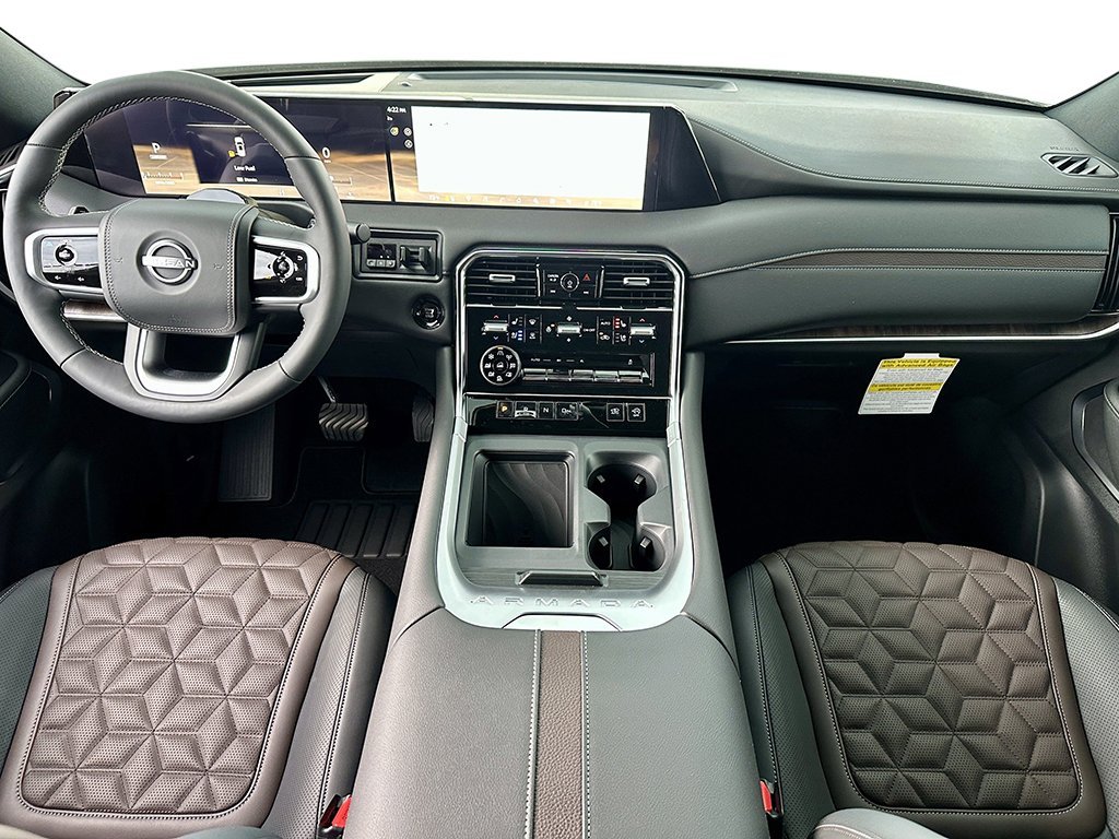 New 2026 Gun Metallic / Super Black Two-tone Nissan Platinum Reserve image 8