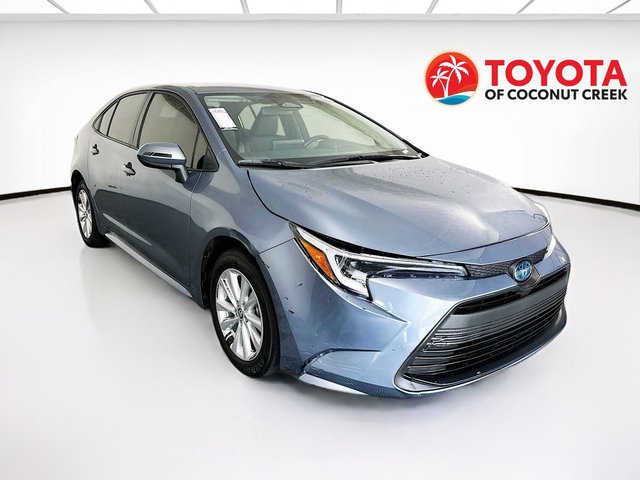 2025 Toyota Corolla Hybrid LE