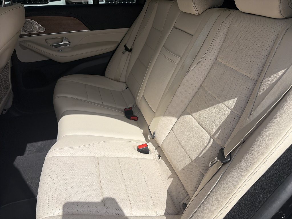 Used 2021  Mercedes-Benz GLE 350 image 32