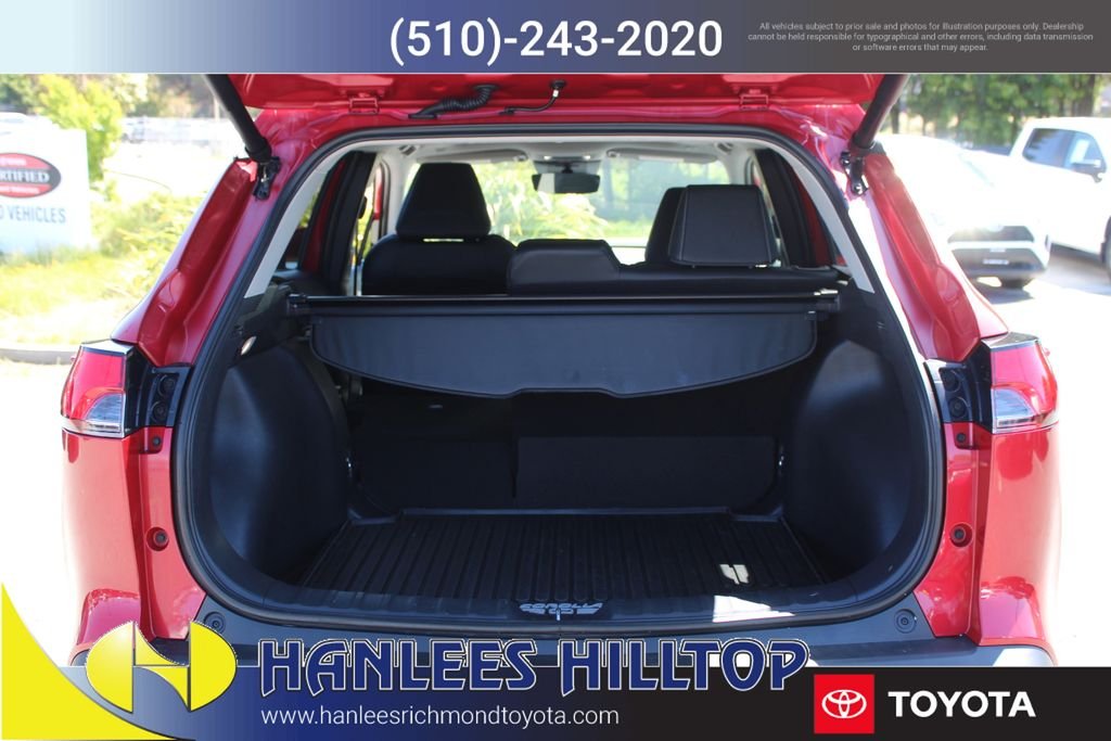 Used 2024 Red Toyota XLE image 10