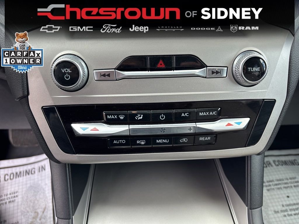 Used 2022 Oxford White Ford Base image 21