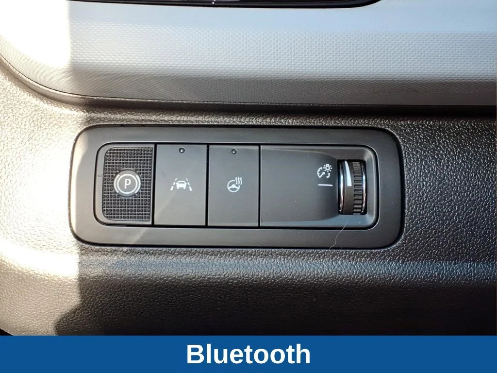 2027 Chevrolet Bolt RS - Photo 15