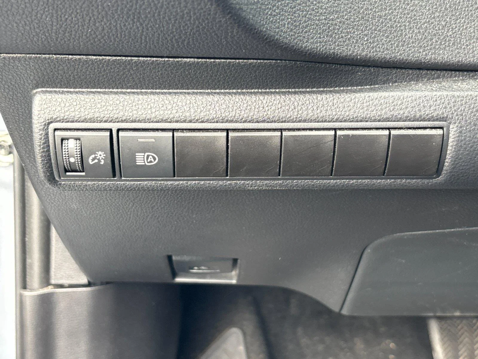 Used 2024 Celestite Toyota LE image 16