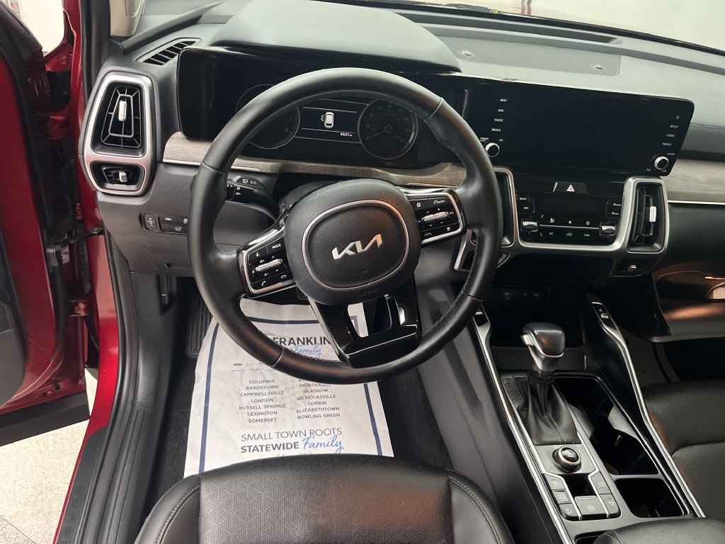 Used 2023 Red Kia EX image 15