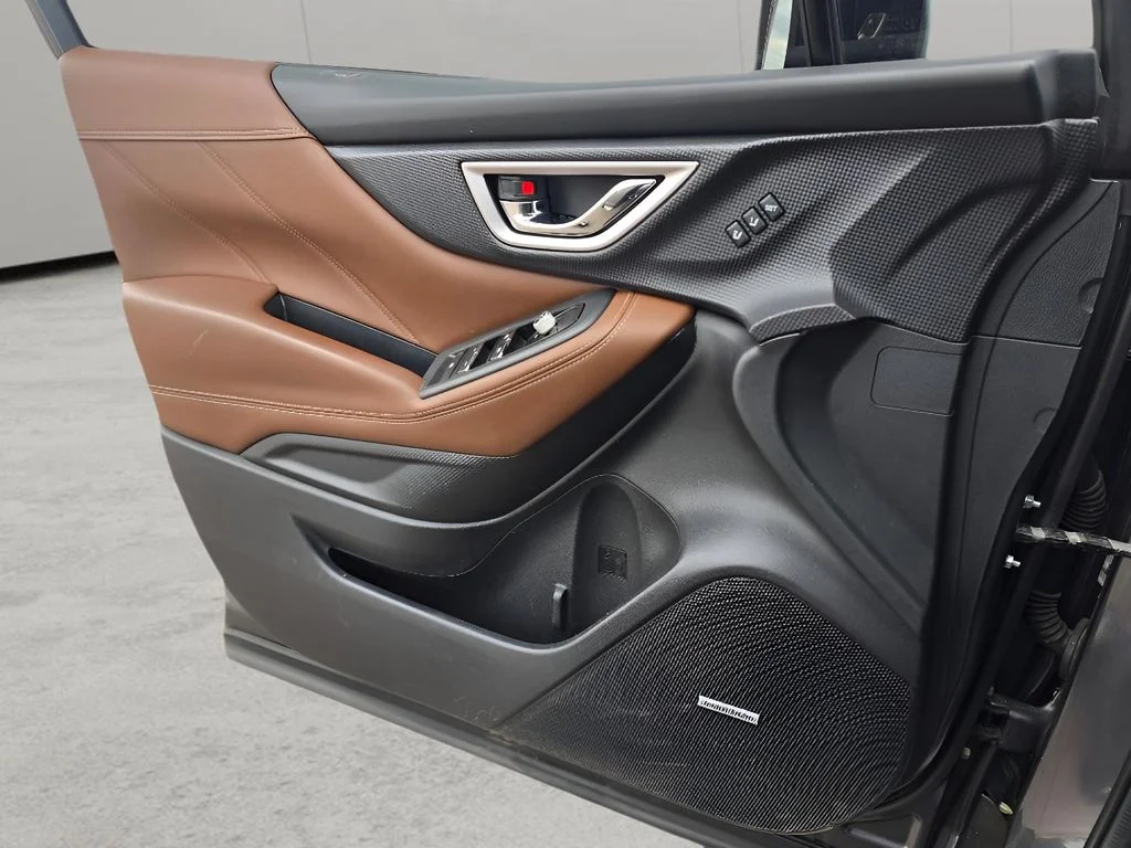 Used 2020 Magnetite Gray Metallic Subaru Touring image 14