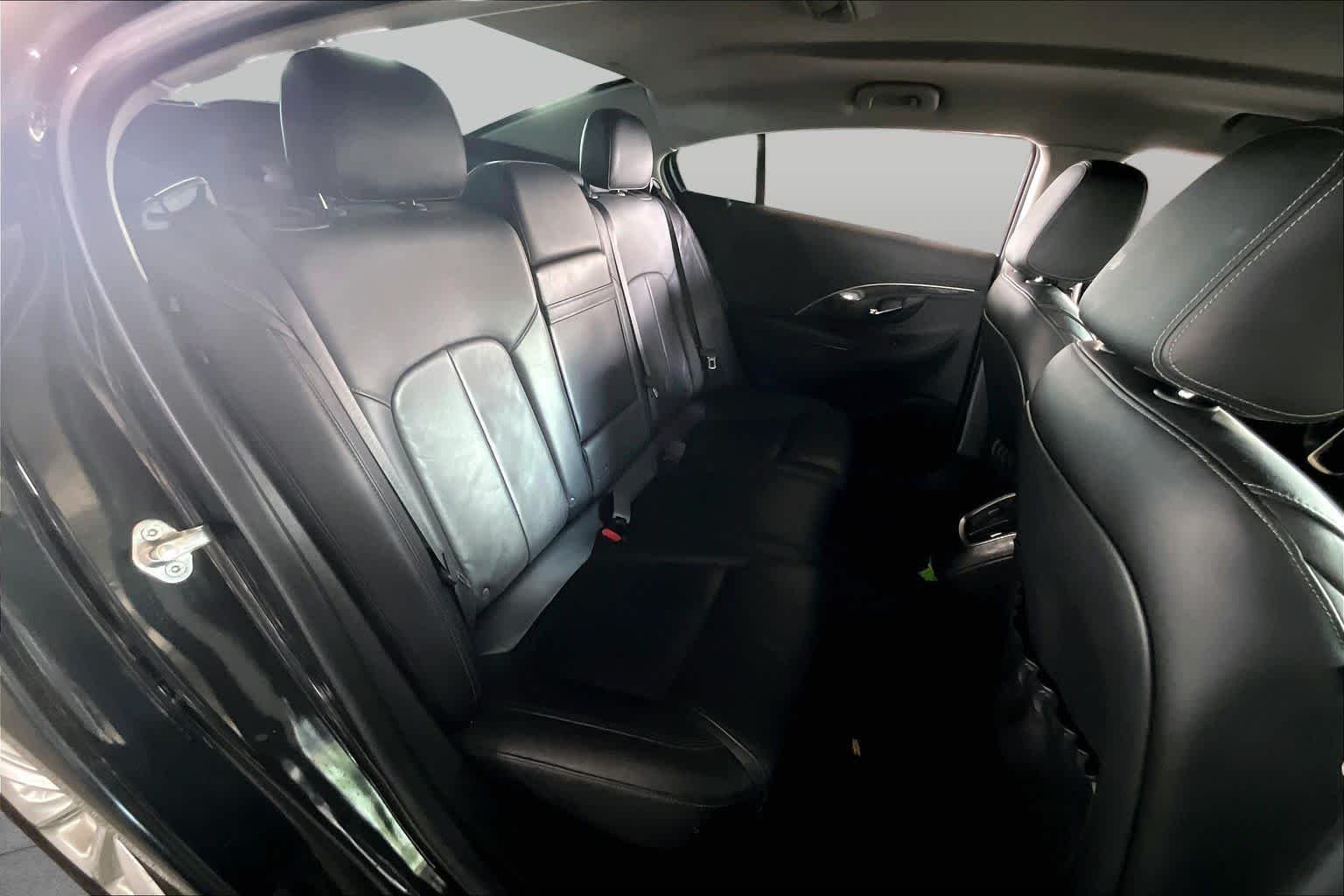 Used 2015 Smoky Gray Metallic Buick Leather image 19