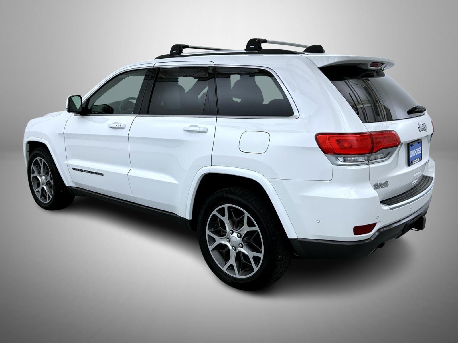 Used 2018 White Jeep Limited image 7