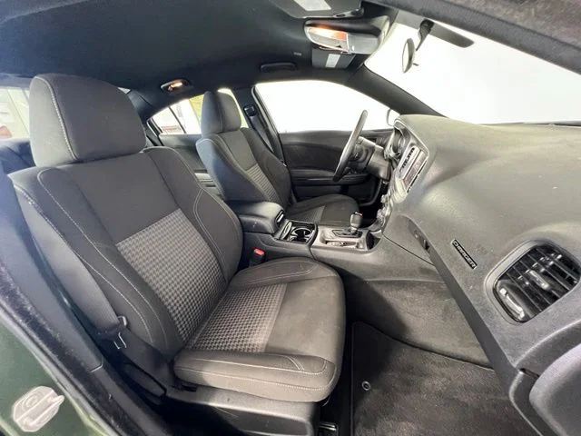 Used 2023 Green Dodge SXT image 36