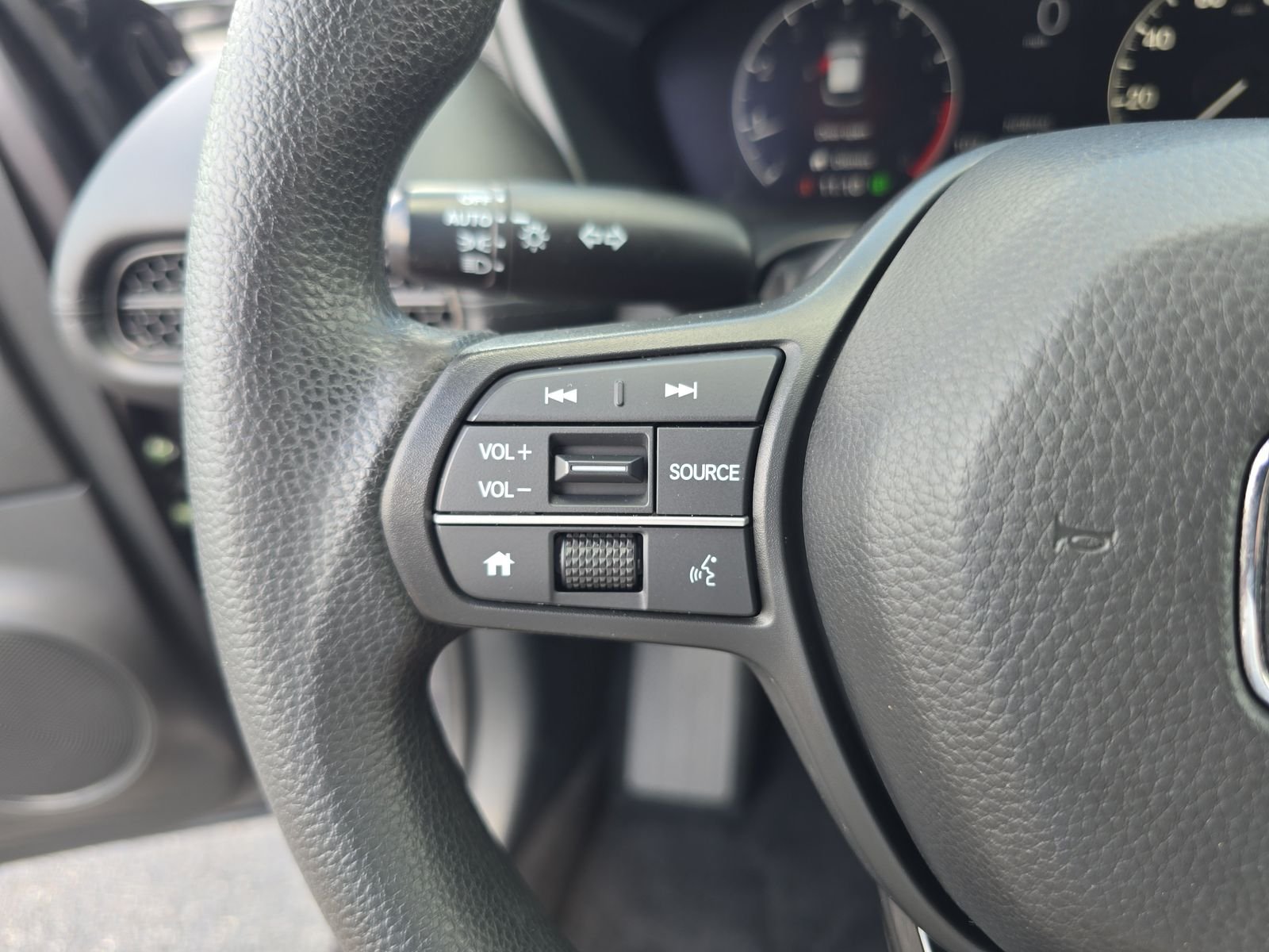 2025 Honda HR-V LX - Photo 21